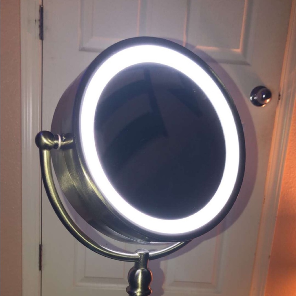 Vanity light - Picture 2 of 5